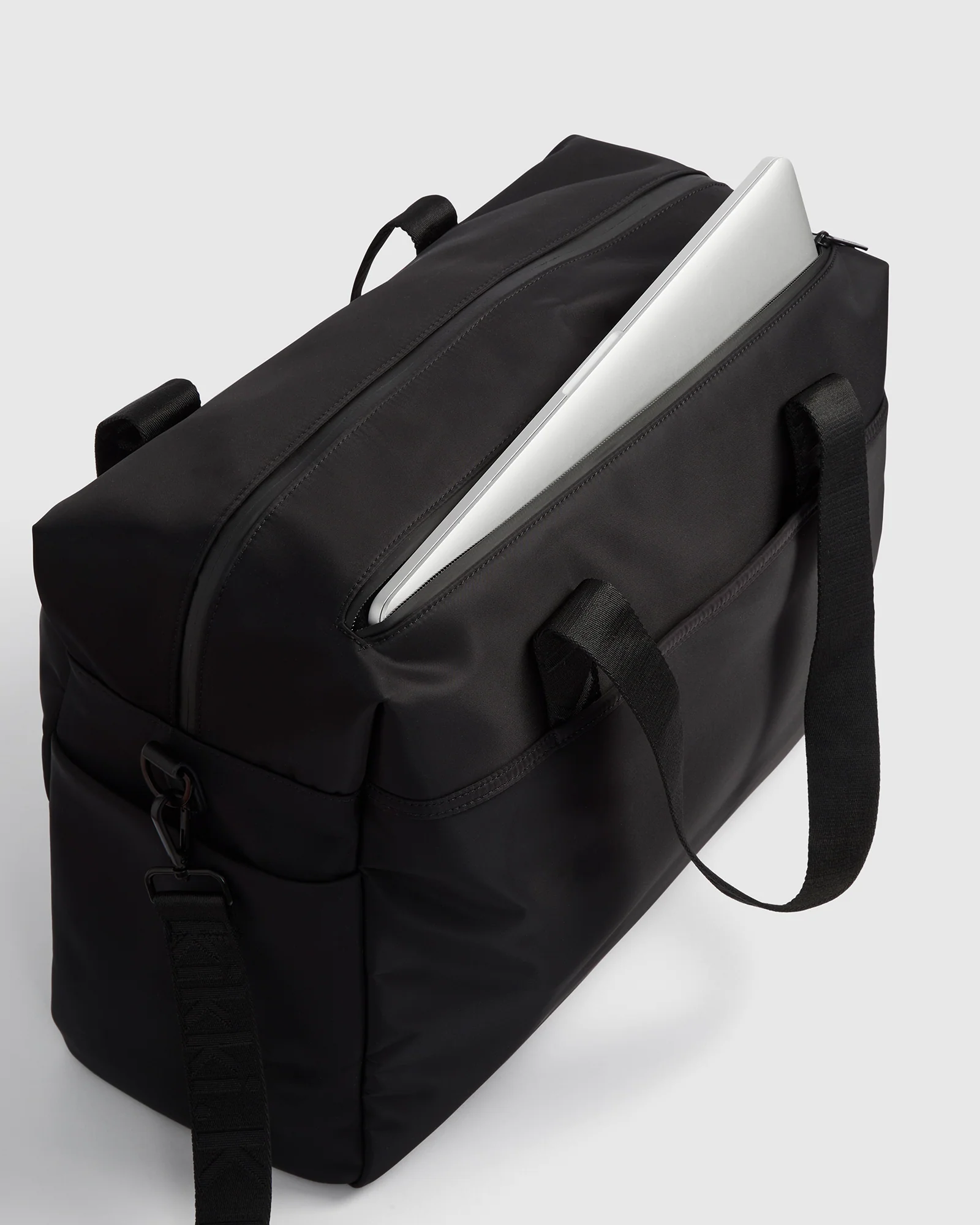 Go Series Overnight Bag - Image 6