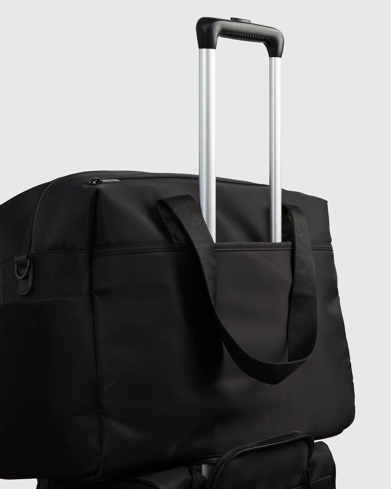 Go Series Overnight Bag - Image 9