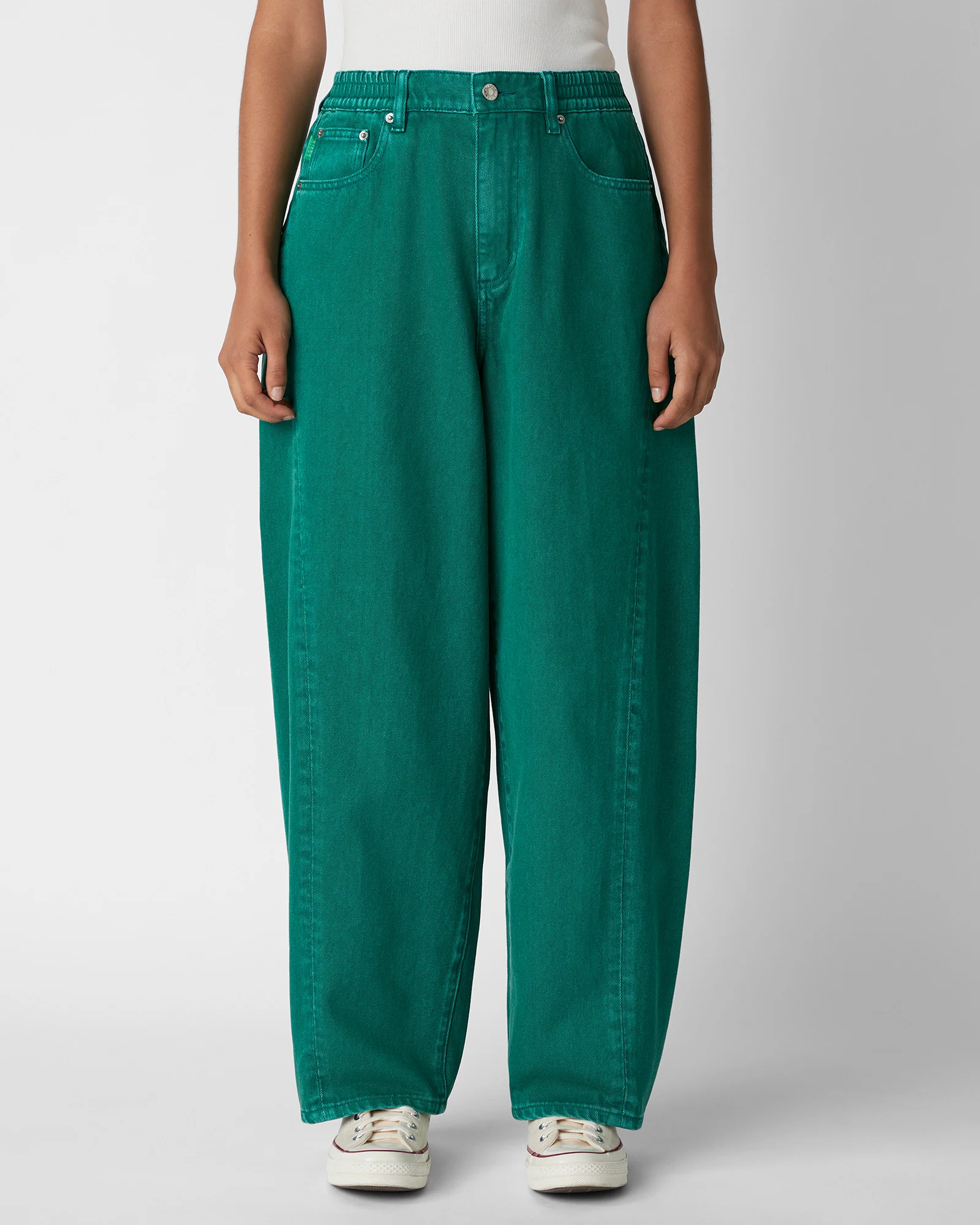 Portside Barrel Jean - Image 3
